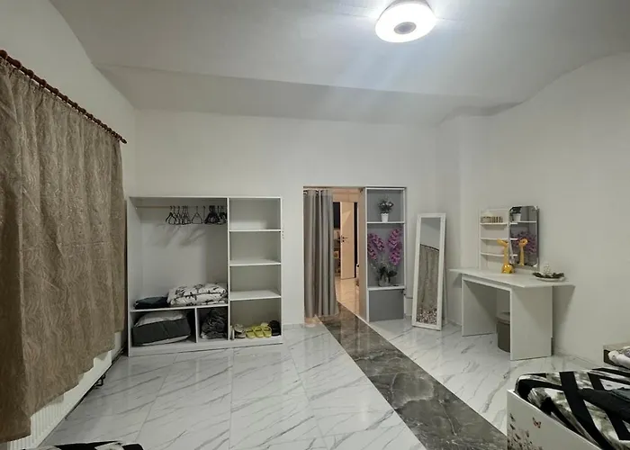 Tony Apartment